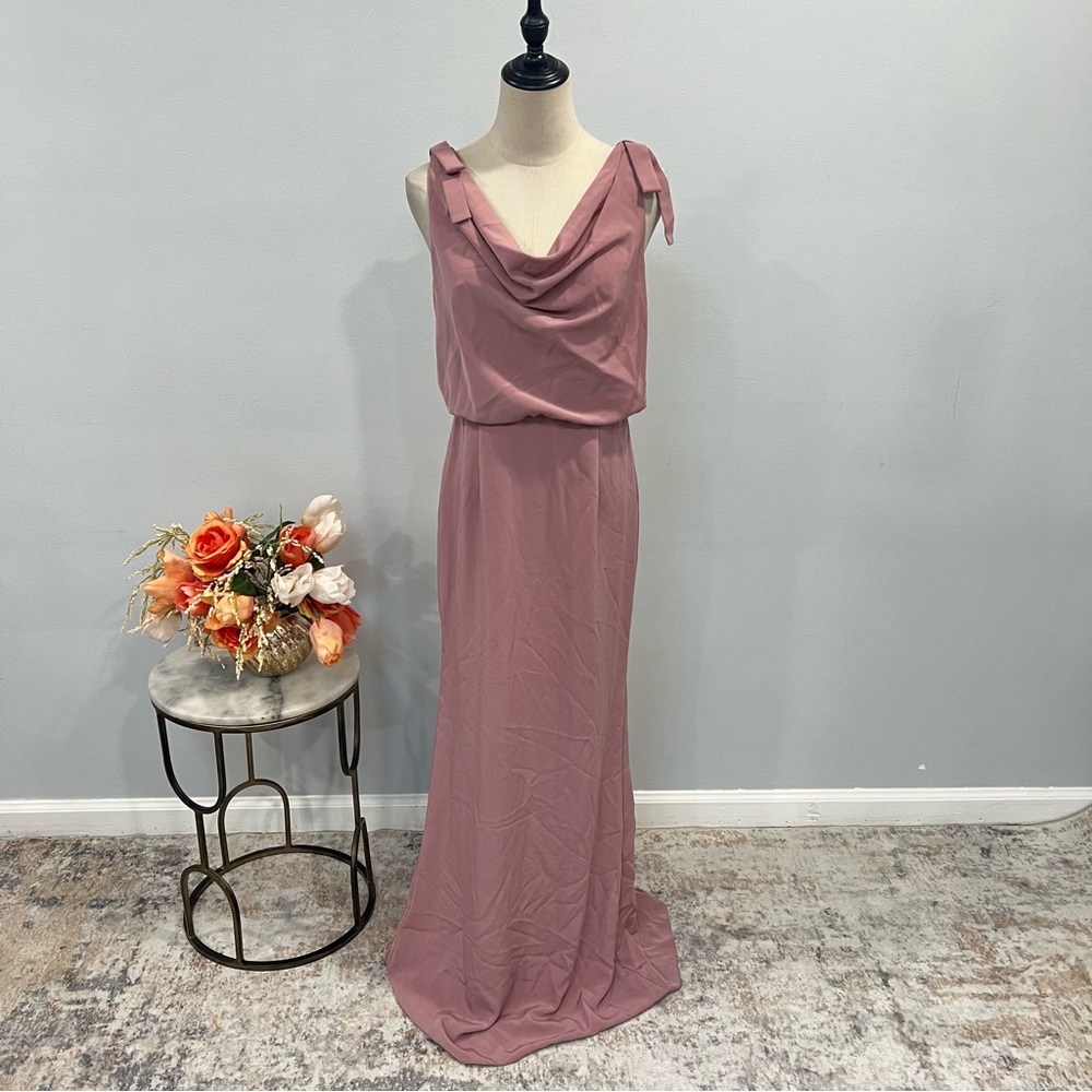 Adrianna Papell Bow Shoulders Sleeveless Maxi Dress - Size 8 - Reemoly